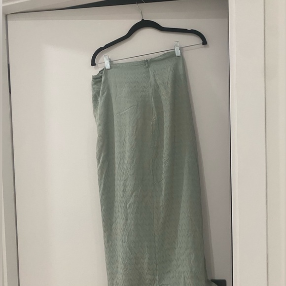 Atoir Laguna skirt - Picture 10 of 12